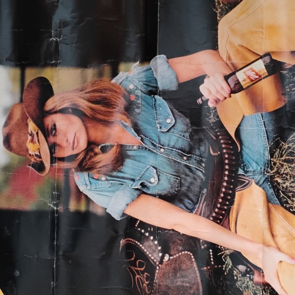 🐎  WANTED 🤠 Schlitz  Bier Frau 🐴 in Chaps VINTAGE  Poster